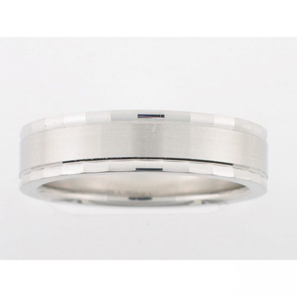 14 KARAT WHITE GOLD GENTS BAND