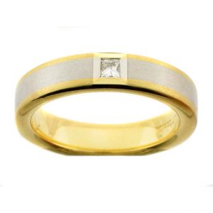 PLATINUM & 18 KARAT YELLOW GOLD GENTS RING with 1 Diamond(s) 0.11ctw