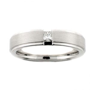 14 KARAT WHITE GOLD GENTS RING with diamonds - 2667G