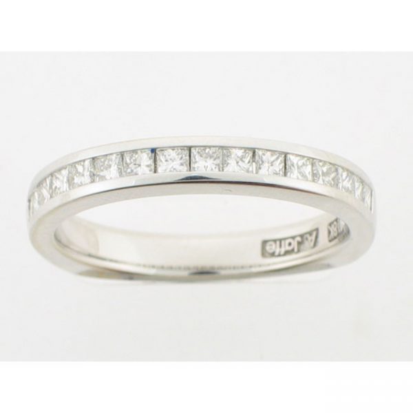 18 KARAT WHITE GOLD DIAMOND WEDDING BAND - 1147ES-B