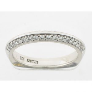 18 KARAT WHITE GOLD DIAMOND WEDDING BAND - 1148ES-B