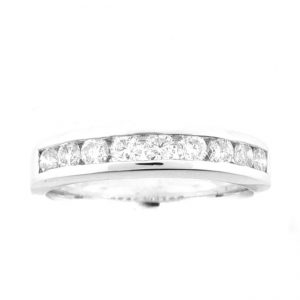 14 KARAT WHITE GOLD DIAMOND WEDDING BAND with 9 Diamond(s) 0.60ctw