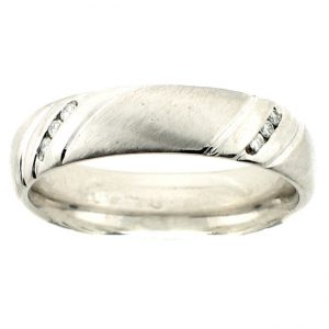 PLATINUM GENTS RING with 12 Diamond(s) 0.15ctw