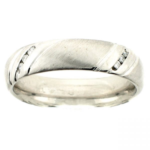PLATINUM GENTS RING with 12 Diamond(s) 0.15ctw