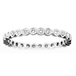 18 KARAT WHITE GOLD DIAMOND WEDDING BAND - 1383WB
