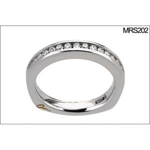 18 KARAT WHITE GOLD WEDDING BAND with diamonds - 3145WR-B