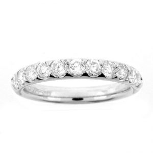 14 KARAT WHITE GOLD DIAMOND WEDDING BAND with 10 Diamond(s) 0.73ctw