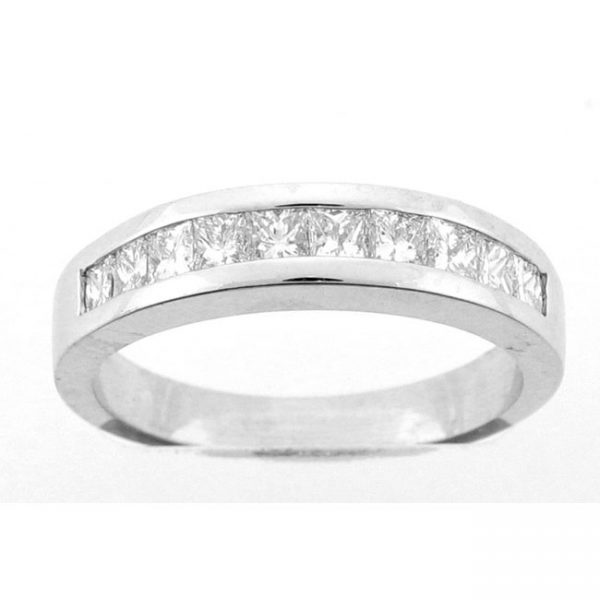 18 KARAT WHITE GOLD DIAMOND WEDDING BAND - 1212ES-B