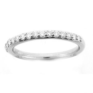 18 KARAT WHITE GOLD DIAMOND WEDDING BAND - ES0555-B