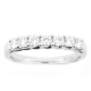18 KARAT WHITE GOLD DIAMOND WEDDING BAND - 1525WB