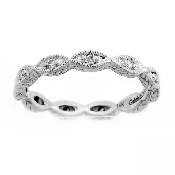 14 KARAT WHITE GOLD DIAMOND WEDDING BAND with 11 Diamond(s) 0.12ctw