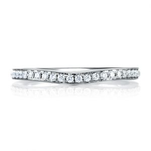 Bright Polished Curved Band