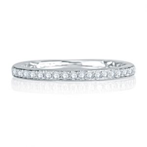 Delicate Quilted Anniversary Band
