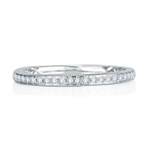 Delicate Quilted Anniversary Band