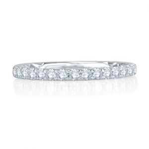 Intricate Delicate Quilted Anniversary Band