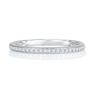 Delicate Quilted Anniversary Band