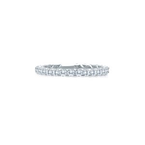 Delicate Quilted Anniversary Band