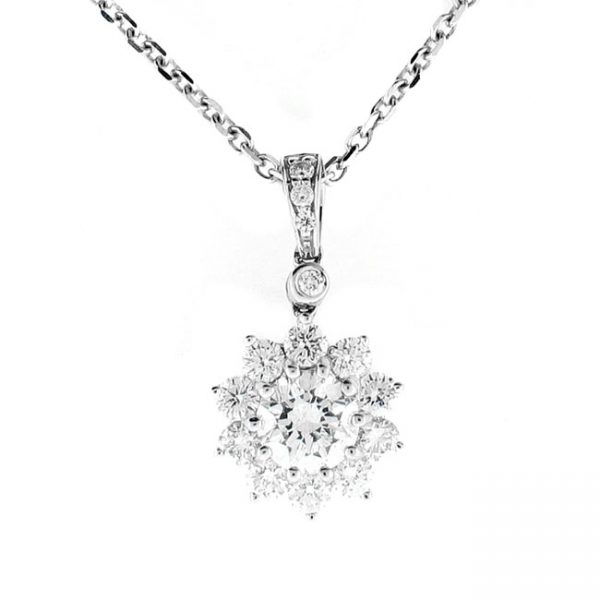 18 KARAT WHITE GOLD PENDANT with 14 Diamond(s) 0.40ctw