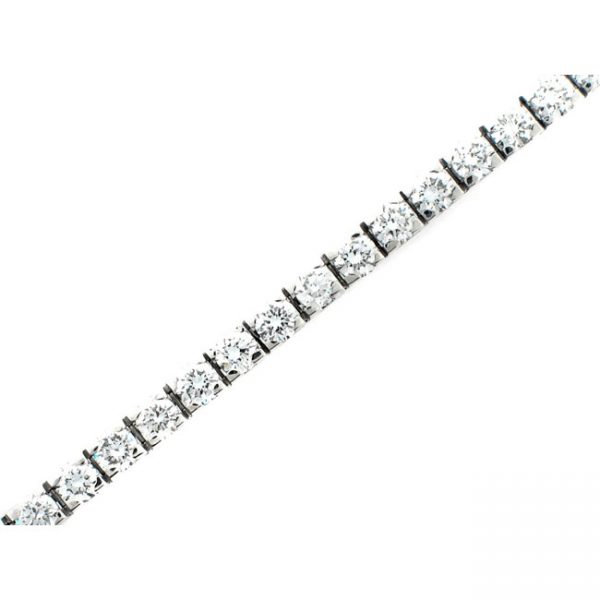 14 KARAT WHITE GOLD BRACELET with 44 Diamond(s) 7.06ctw