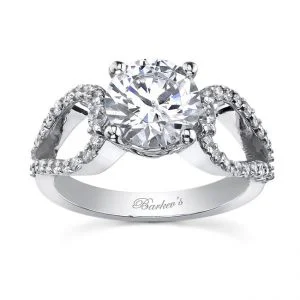 14 KARAT WHITE GOLD WEDDING RING with 52 Diamond(s) 0.56ctw