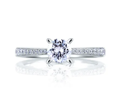 CATHEDRAL PAVÉ WITH DIAMOND STUDDED CENTER PRONGS RING