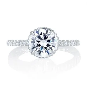 Alluring Hand Set Pav? Diamond Halo Quilted Engagement Ring