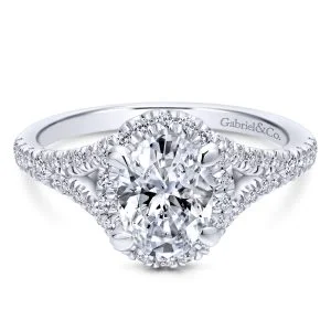 14k White Gold Entwined Engagement Ring