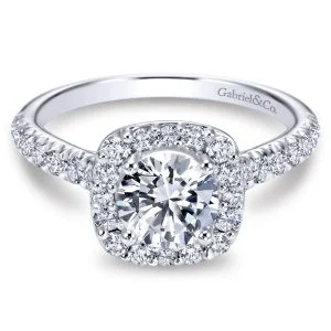 14k White Gold Round Halo Diamond Engagement Ring
