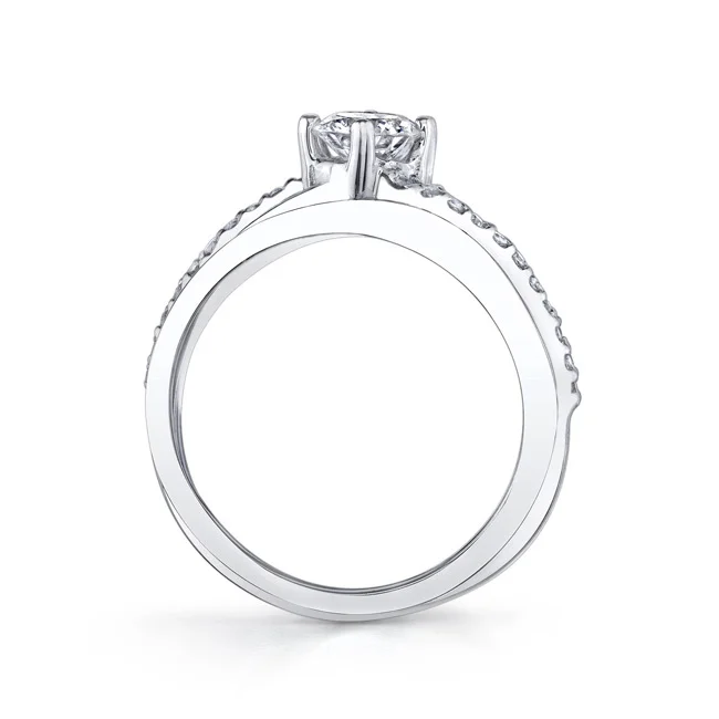 White gold diamond engagement ring set