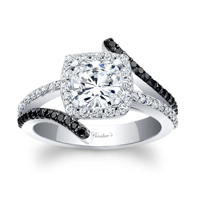 Cushion Cut Engagement Ring