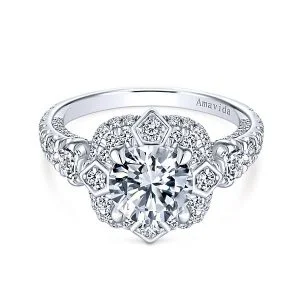 Vintage 18k White Gold Round Halo Diamond Engagement Ring