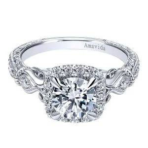 Vintage 18k White Gold Round Halo Diamond Engagement Ring