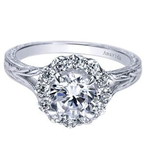 Vintage 18k White Gold Round Halo Diamond Engagement Ring