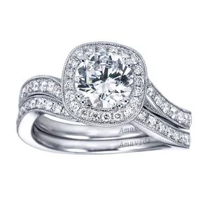 Vintage 18k White Gold Round Halo Diamond Engagement Ring