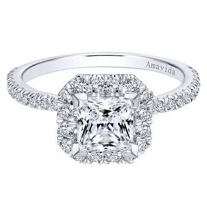18k White Gold Princess Cut Halo Diamond Engagement Ring