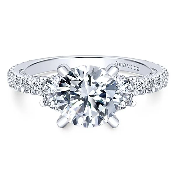 18k White Gold Round 3 Stones Diamond Engagement Ring