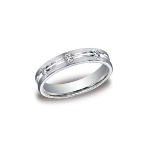 Diamonds White Gold 4mm Diamond Band