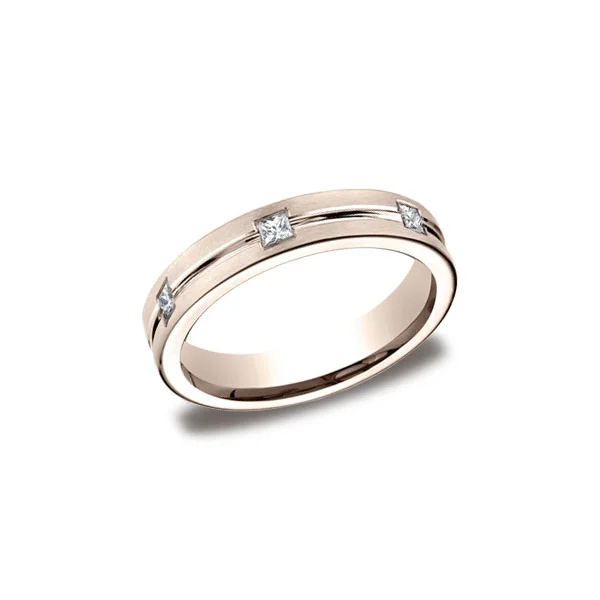 Diamonds Rose Gold 4mm Diamond Band