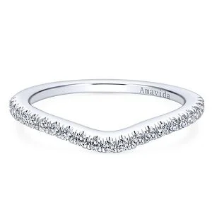 18k White Gold Curved Diamond Wedding Band