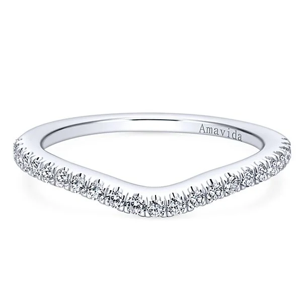 18k White Gold Curved Diamond Wedding Band