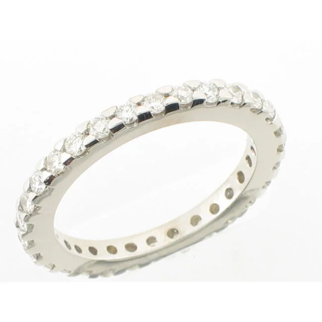 18 KARAT WHITE GOLD DIAMOND WEDDING BAND - WB0403-B