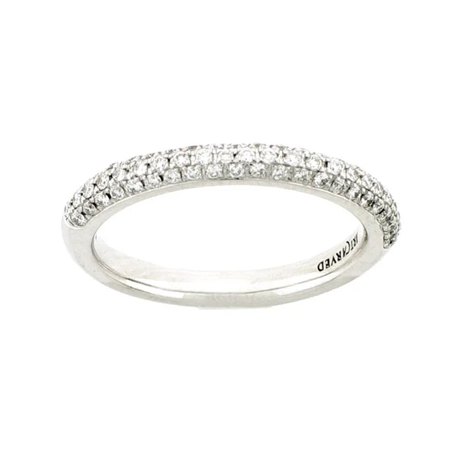 14 KARAT WHITE GOLD DIAMOND WEDDING BAND with 67 Diamond(s) 0.33ctw