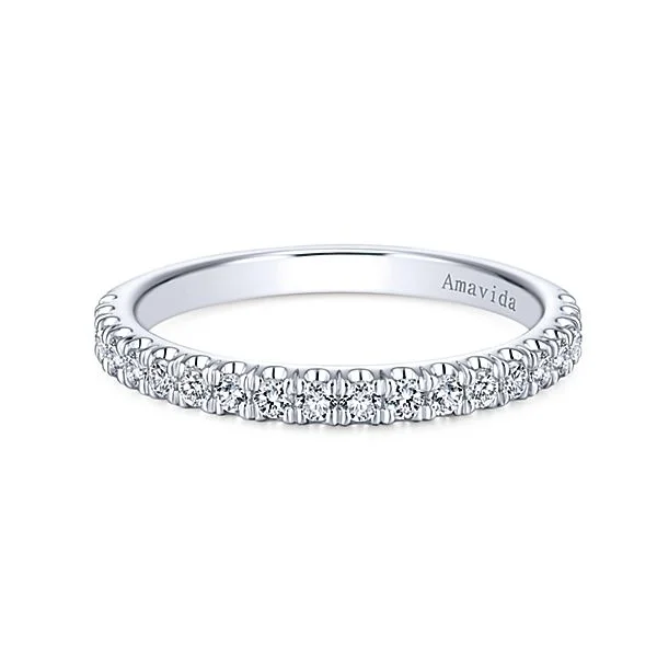 18k White Gold Straight Diamond Wedding Band
